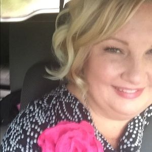 Meet your Posher, Aimee